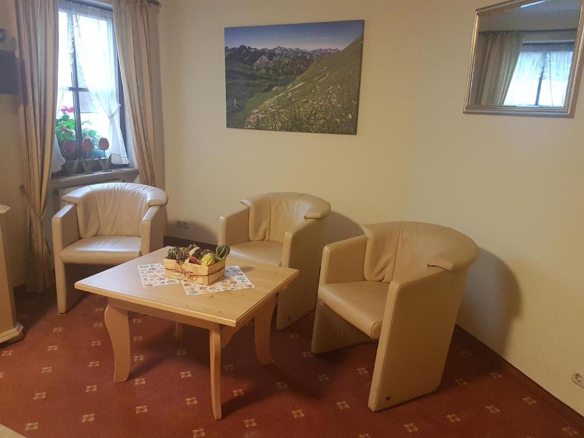 Ferienwohnung Allgaeublick Regina Bad Hindelang Bagian luar foto